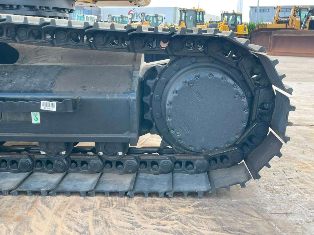 Caterpillar 320D3 GC Photo 16
