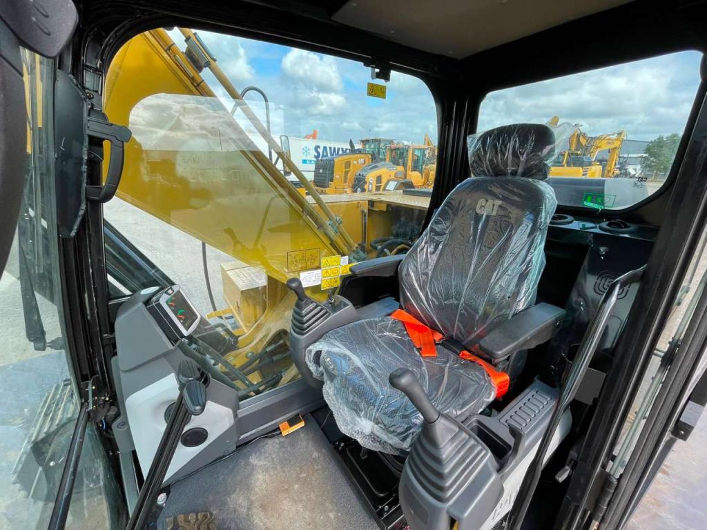 Caterpillar 320D3 GC Photo 20