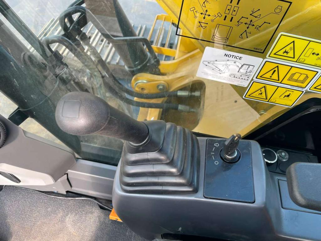 Caterpillar 320D3 GC Photo 22