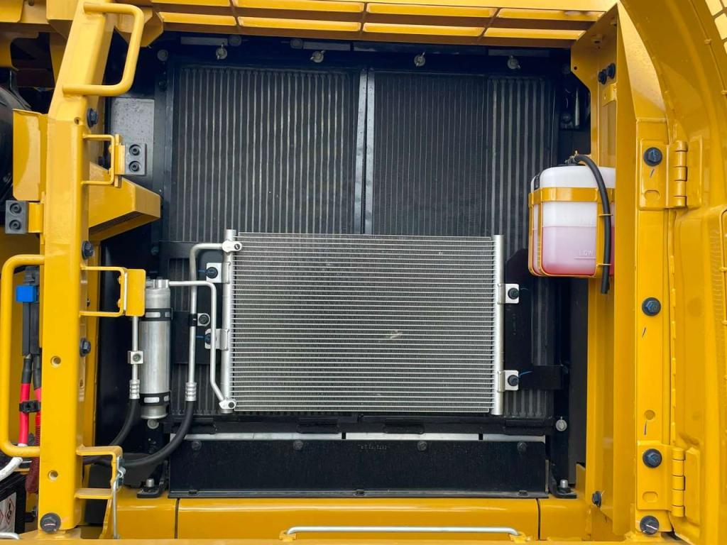 Caterpillar 320D3 GC Photo 25