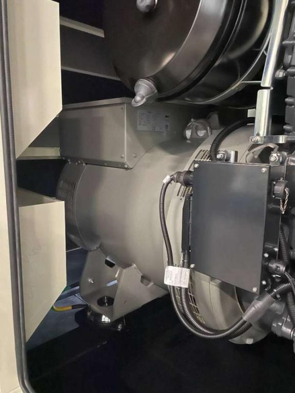 Iveco C9TE9 - 415 kVA Generator - DPX-19796 Photo 15
