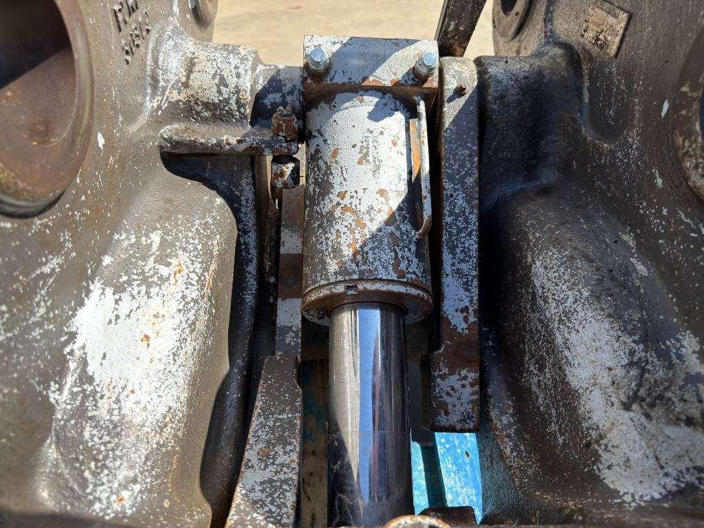 Miller EC290 / EC300 Geith Photo 15