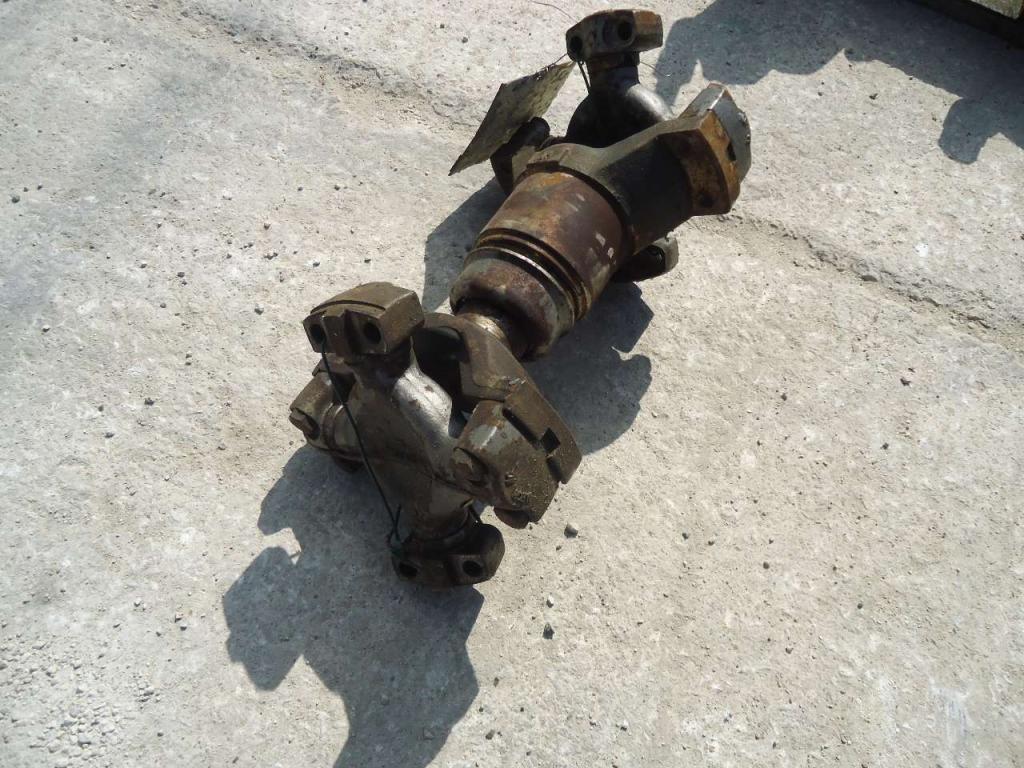 Arbre de transmission pour New Holland W270B Photo 3