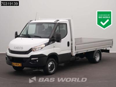 Iveco Daily 35C18 3.0L Automaat Dubbellucht Open Laadbak 180PK Airco Cruise 3,5t Trekgewicht Euro6 Pritsc en vente par BAS World B.V.