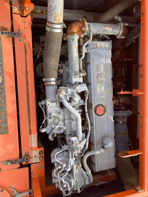 Isuzu 6WG1 Photo 1