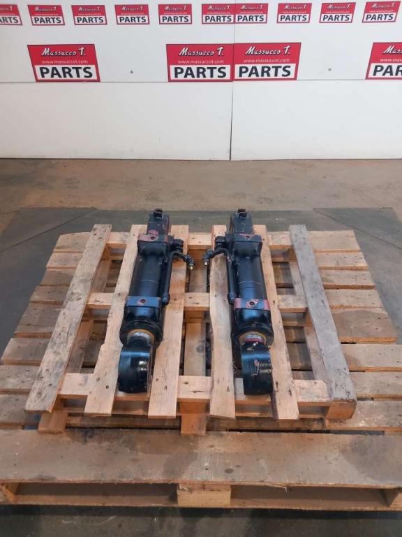 Piston pour Hitachi ZX130 Photo 2