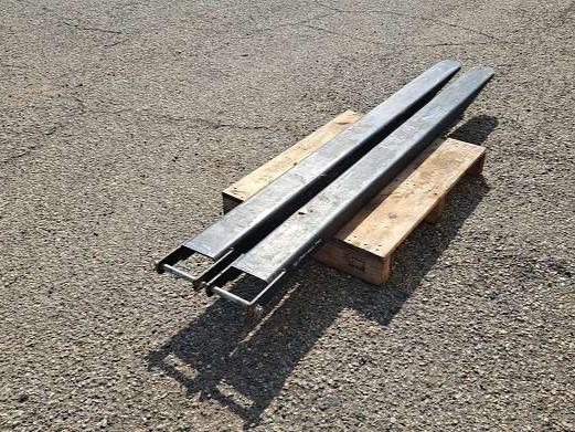 Terex - Genie Fourches pour chariot Photo 2