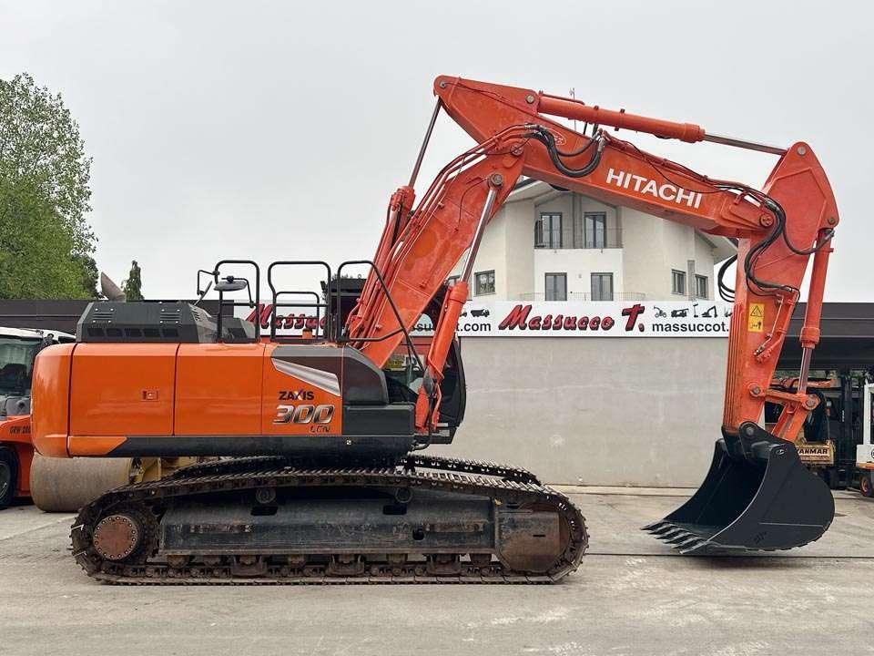 Hitachi ZX300LCNT-6 Photo 21