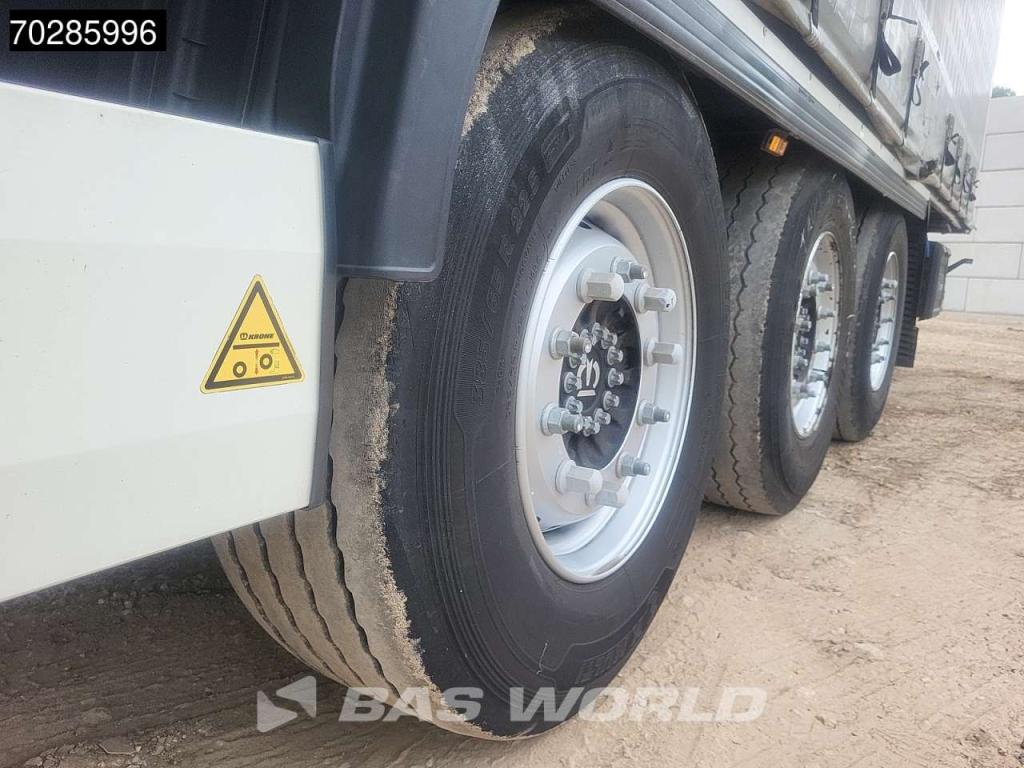 Krone SD Hardwood Lift Axle Photo 17