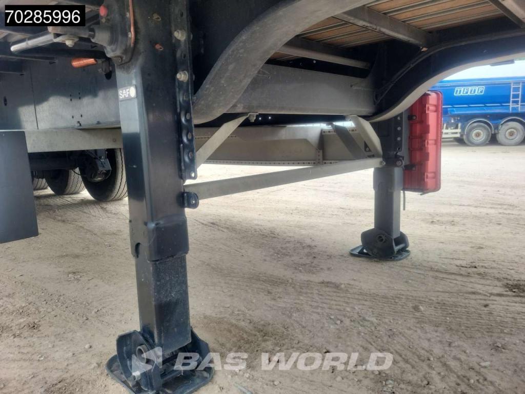Krone SD Hardwood Lift Axle Photo 23