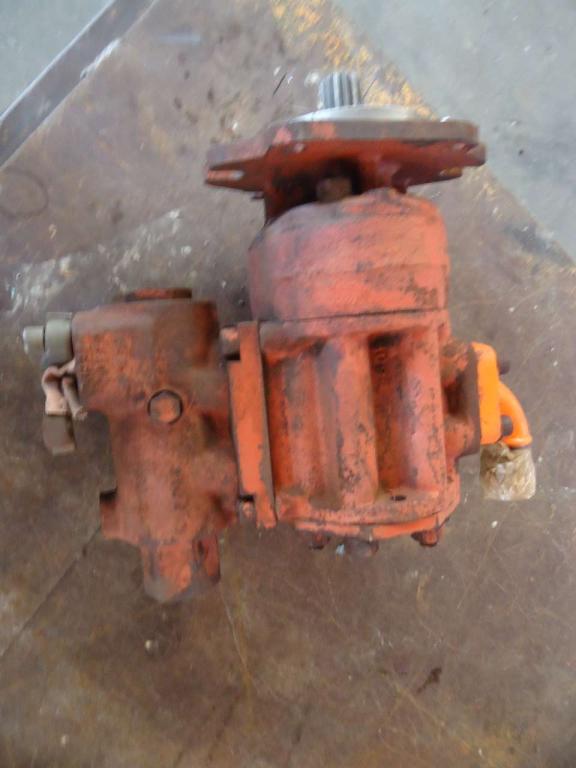 Pompe hydraulique pour Fiat Kobelco W270 - CODICE 76044270 Photo 2