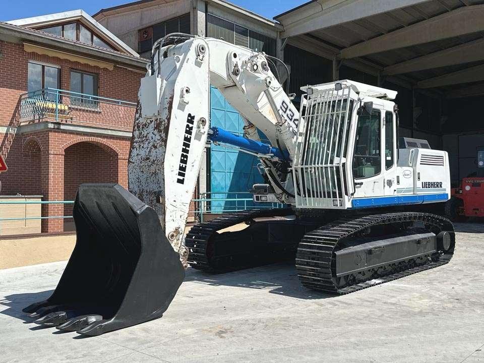 Liebherr R934HDSL LITRONIC Photo 1