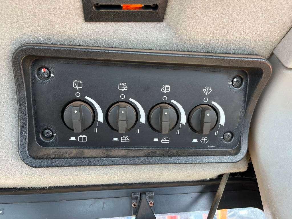 Caterpillar D8T LGP - GERMAN / Top Condition! Photo 13