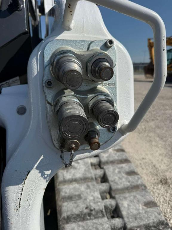 Bobcat T86 Photo 18