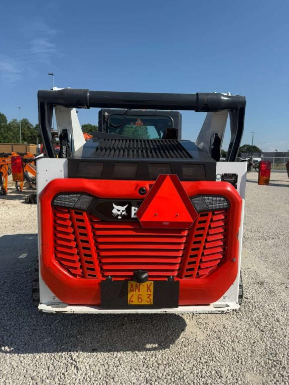Bobcat T86 Photo 4