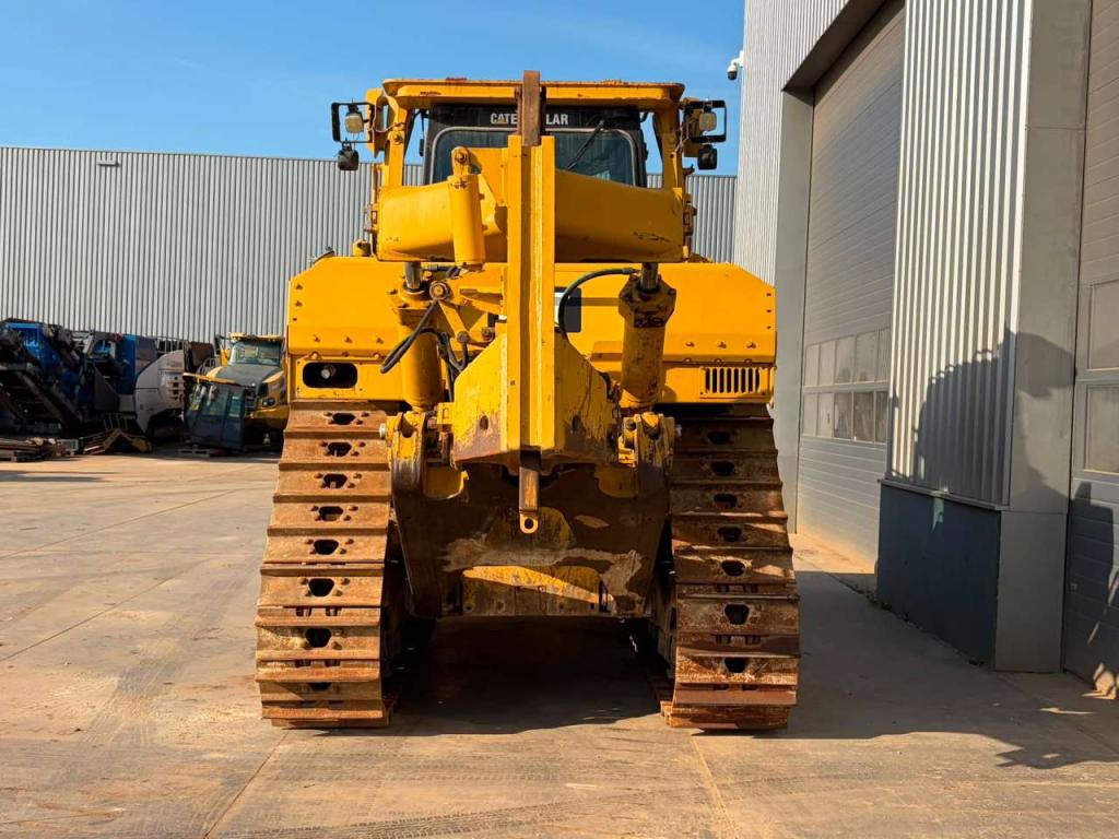 Caterpillar D8R - Single Shank Ripper Photo 4