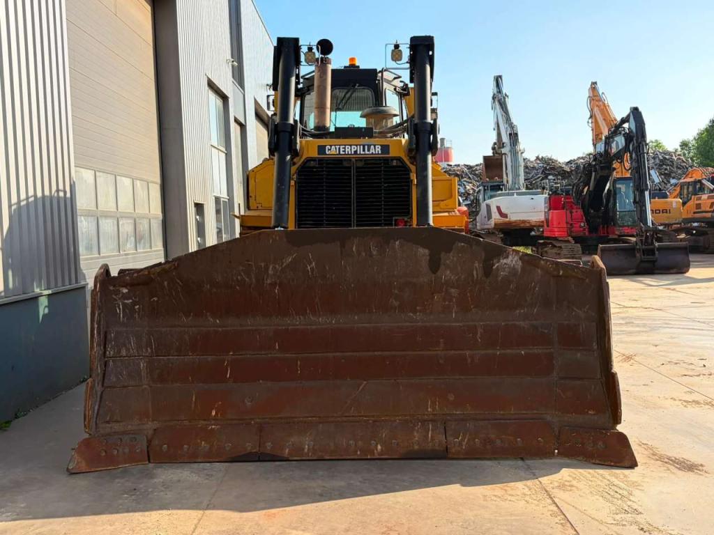 Caterpillar D8R - Single Shank Ripper Photo 8