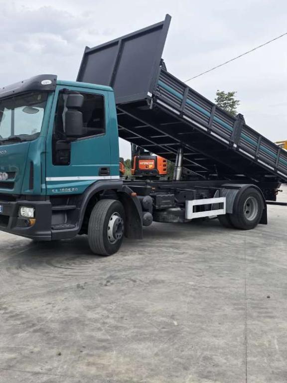 Iveco EUROCARGO 160. E28 Photo 1