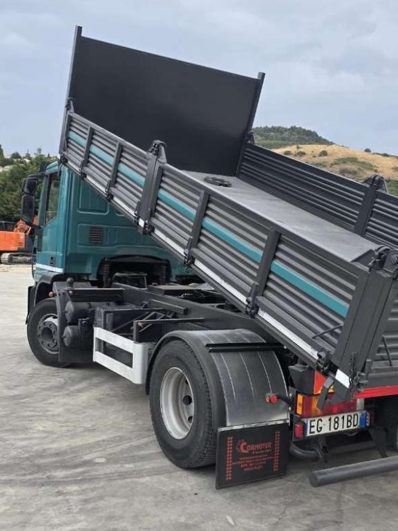 Iveco EUROCARGO 160. E28 Photo 4