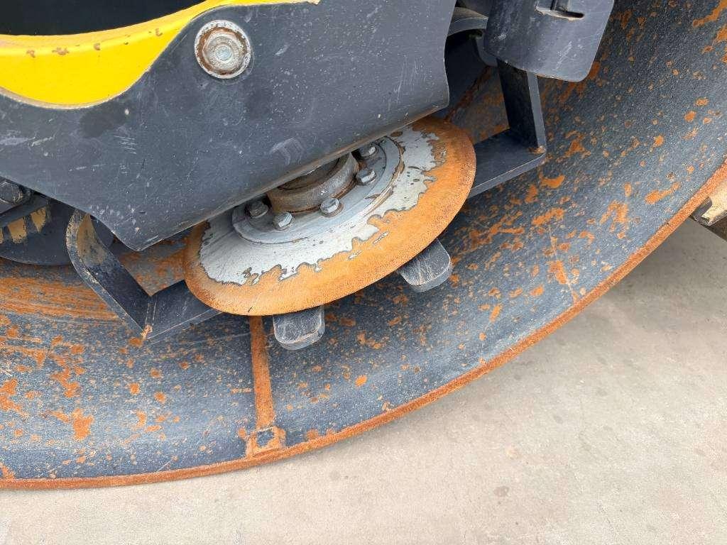 Bomag BW161AD-5 Photo 25