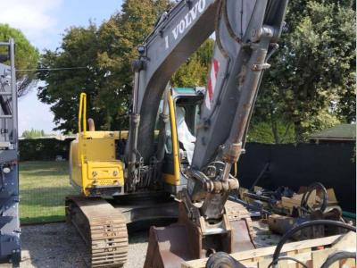 Volvo EC140B en vente par Leo MMT Srl
