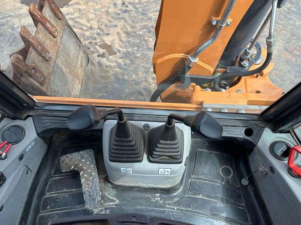Case 580ST 4x4 Photo 17
