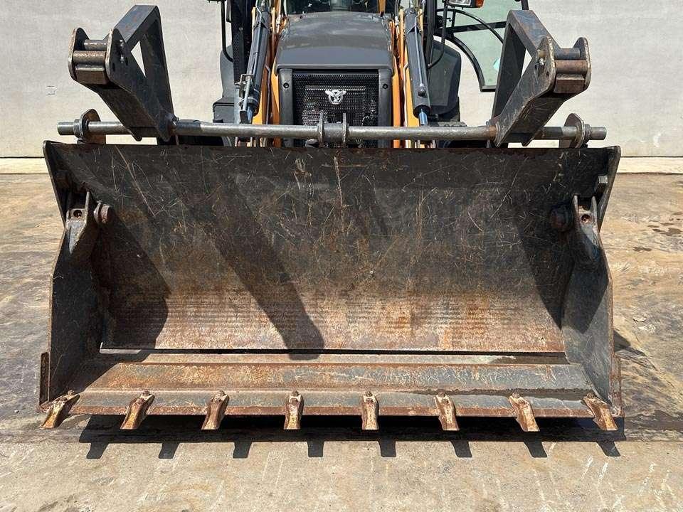 Case 580ST 4x4 Photo 9