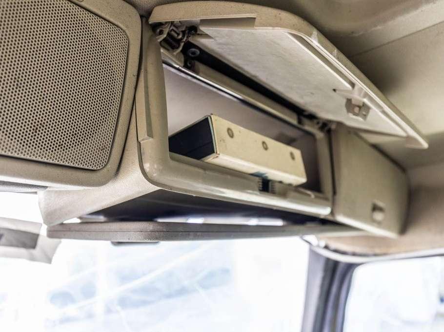 Volvo FMX 410+LIEBHERR Photo 23