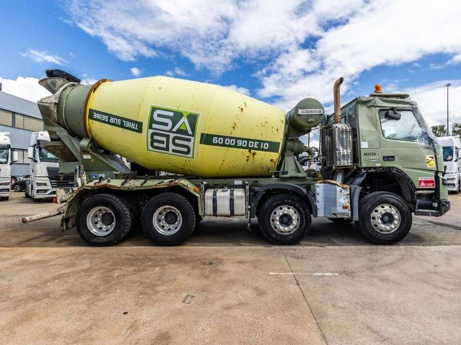 Volvo FMX 410+LIEBHERR Photo 6