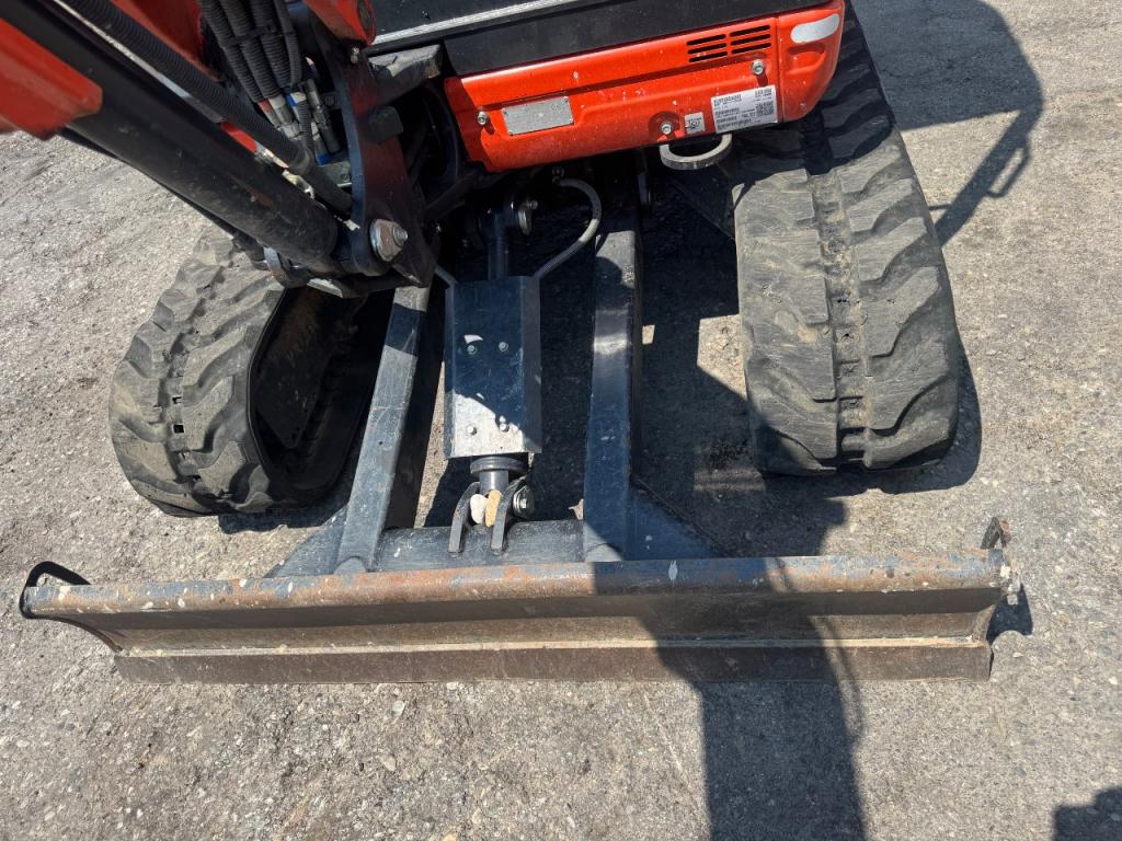 Kubota U27-4 Photo 11
