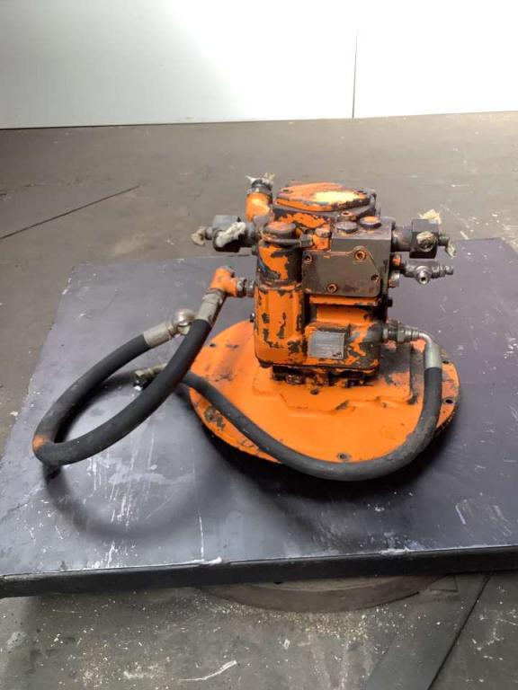 Pompe hydraulique pour Bitelli BB650 Photo 1