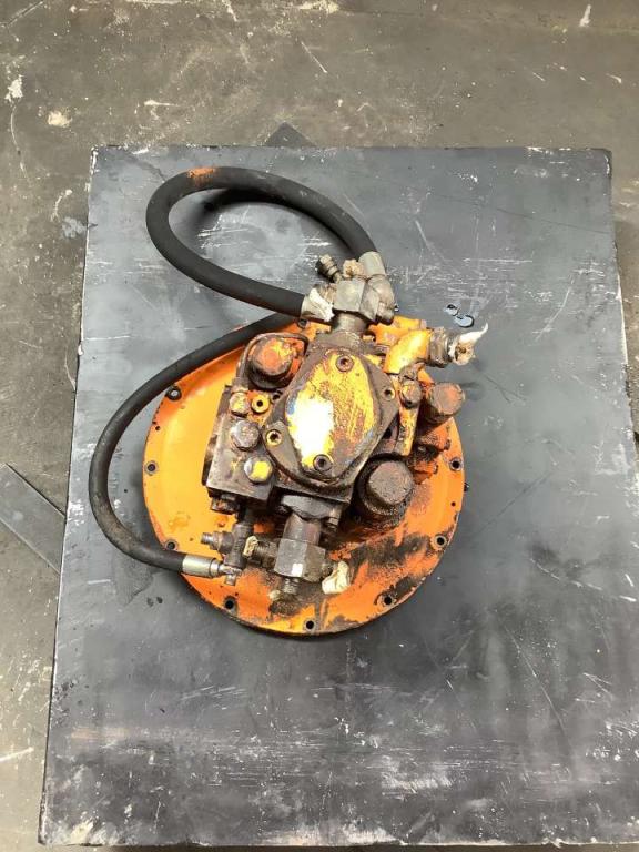 Pompe hydraulique pour Bitelli BB650 Photo 2
