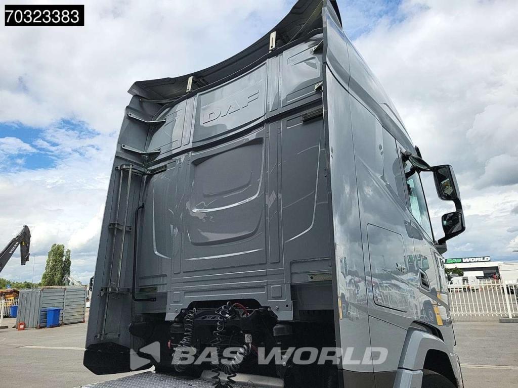 Daf XG 530 4X2 ADR! Retarder 2xTanks Alcoa's Standklima ACC Photo 11