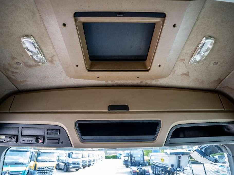 Mercedes-Benz ACTROS 1845 LS Photo 14