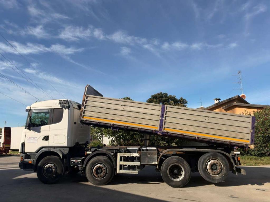 Scania 124 400 Photo 11