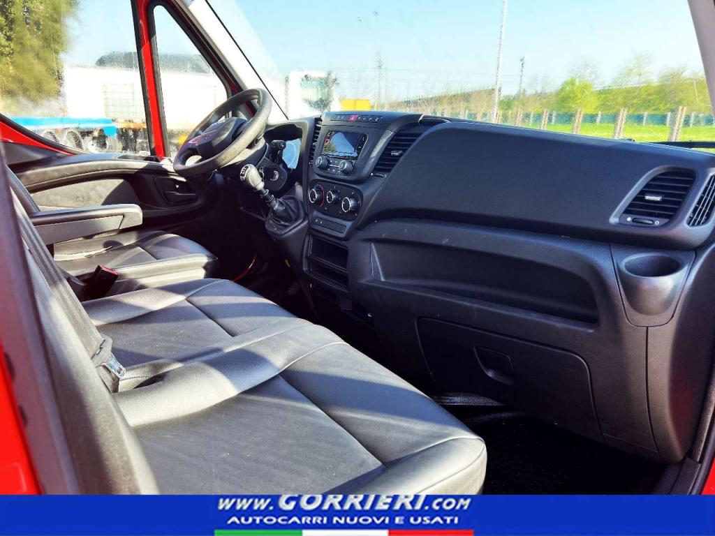 Iveco Daily 35-120 Photo 7