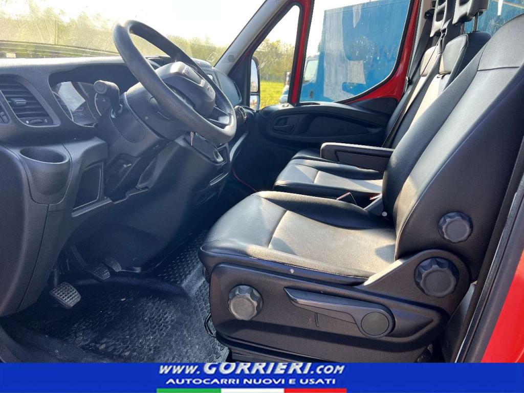 Iveco Daily 35-120 Photo 8