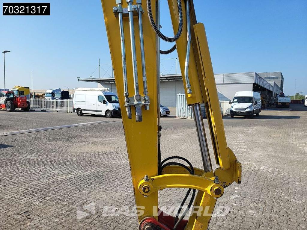 Komatsu PC80 MR-5E0 Photo 11