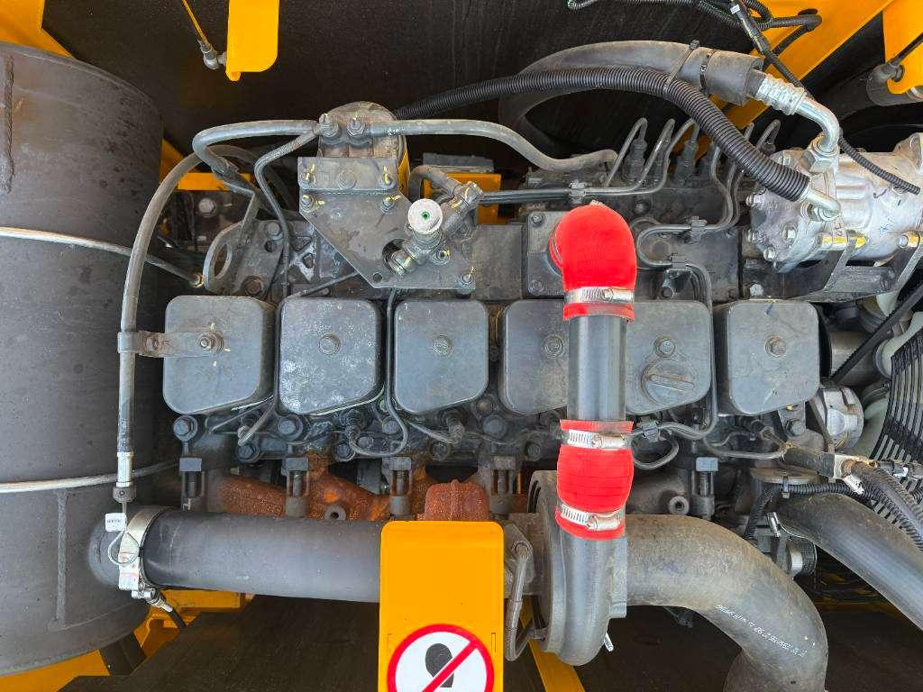 JCB 205 *2026 Model* New / Unused / Hammer Lines Photo 26