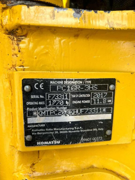 Komatsu PC 16R-3HS Photo 9