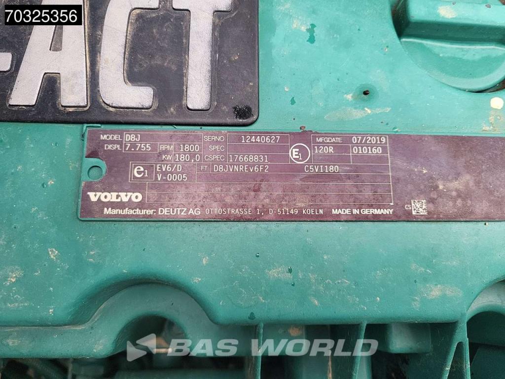 Volvo EC300 E NL Photo 15