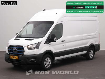 Ford e-Transit 185PK Elektrisch 68kWh 317km WLTP L2H3 Hoog Dak 360camera Navi Airco Cruise SYNC4-Display en vente par BAS World B.V.