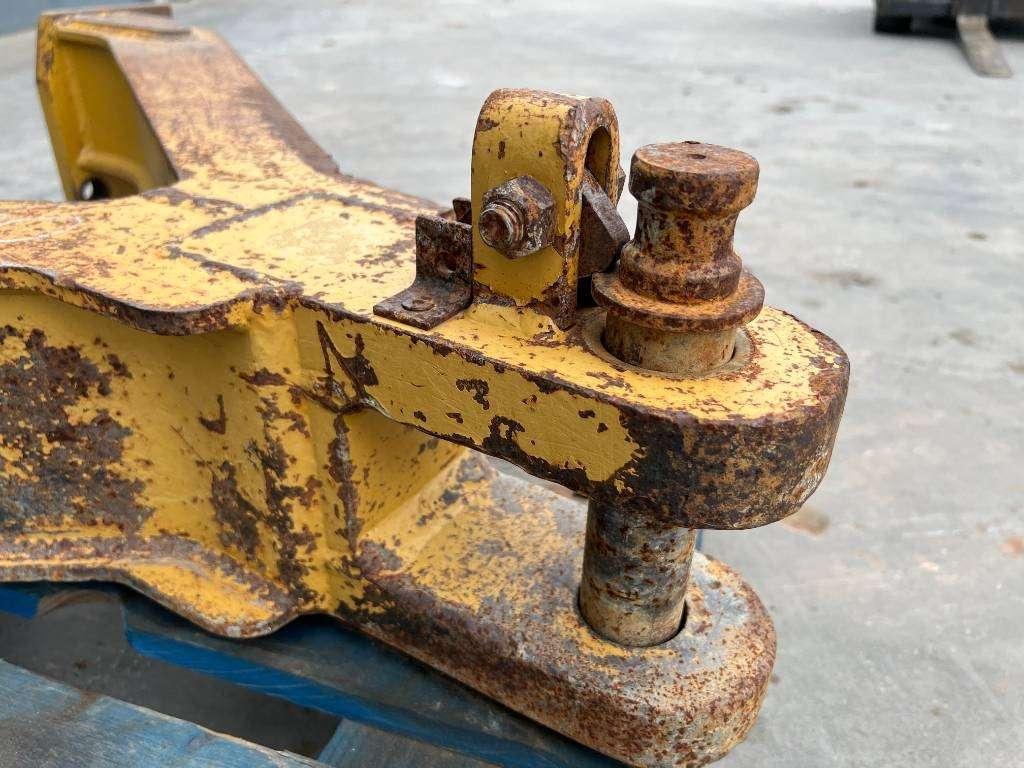 Caterpillar D6H / D6R / D6T Zugtraverse / Trekhaak Photo 6