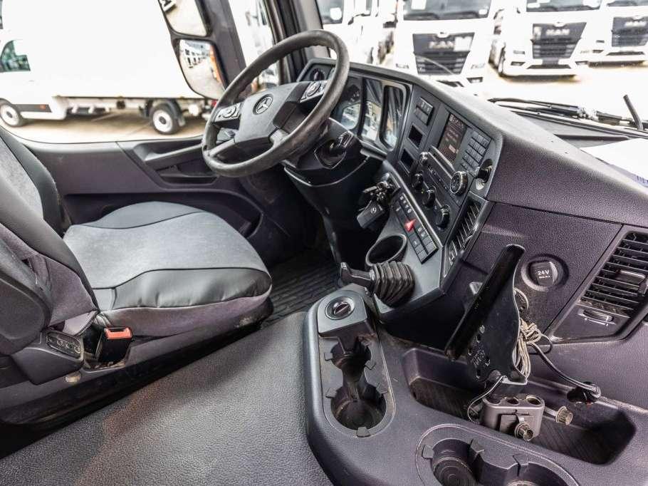 Mercedes-Benz AROCS 2145 - 4X4 Photo 11
