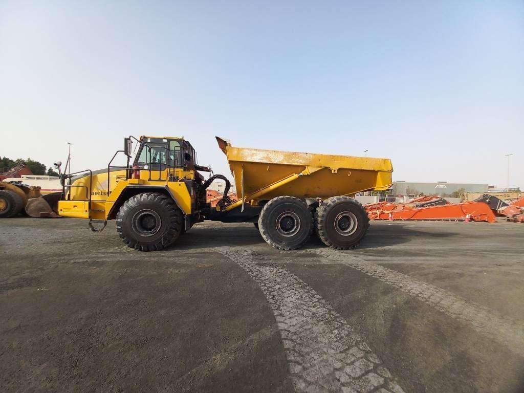 Komatsu HM400-3R (4 units available for sale in Abu Dhabi) Photo 8