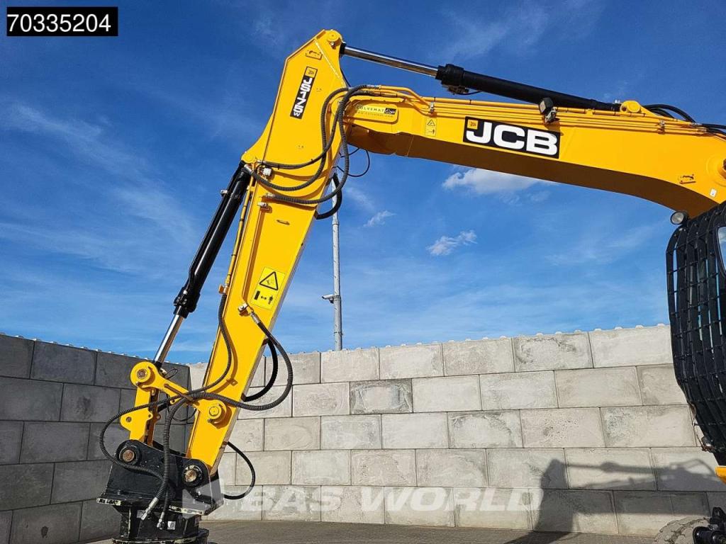 JCB JS175 W Lift Cabin Photo 15