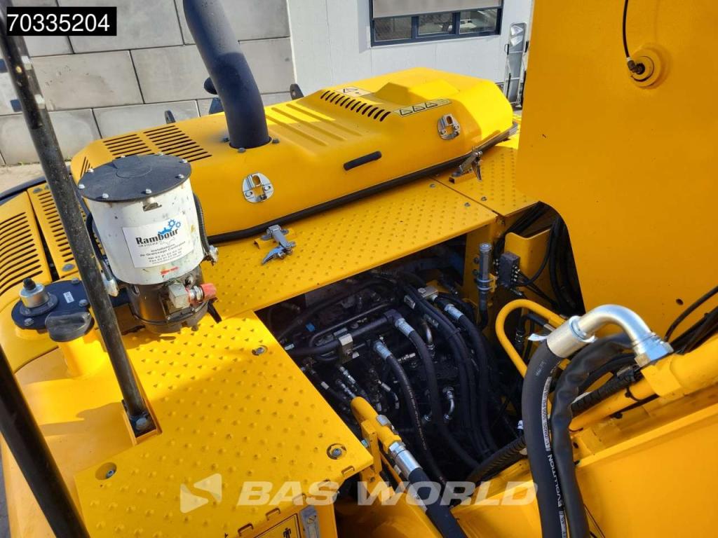 JCB JS175 W Lift Cabin Photo 26