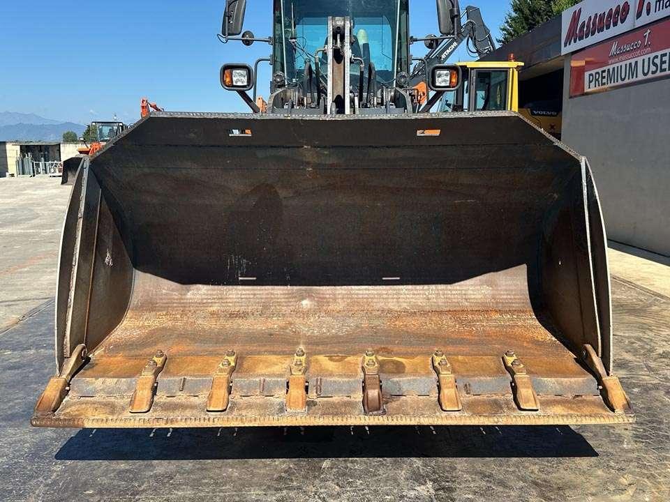 Doosan DL250-5 Photo 9