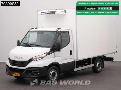 Iveco Daily 35S14 CNG Koelwagen Thermo King V-300 MAX 230v Stekker Airco Cruise Camera Euro6 Koel Koeler en vente par BAS World B.V.