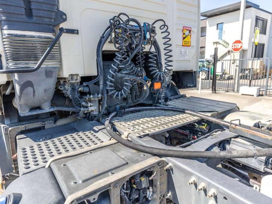 Volvo FMX GLOB 460+HYDR Photo 12